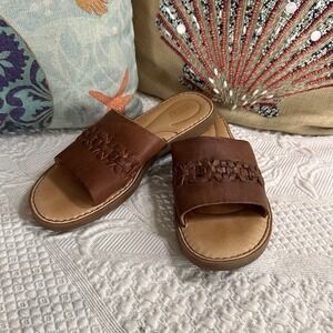Born Leather Slides Size 7M Women's Brown St Francis Sandals Slip On Comfort
